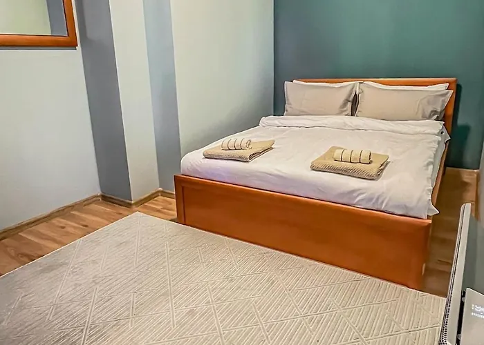 Fireplace Near Bus & Train Station 公寓 *