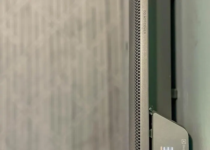 公寓 Fireplace Near Bus & Train Station 班斯科