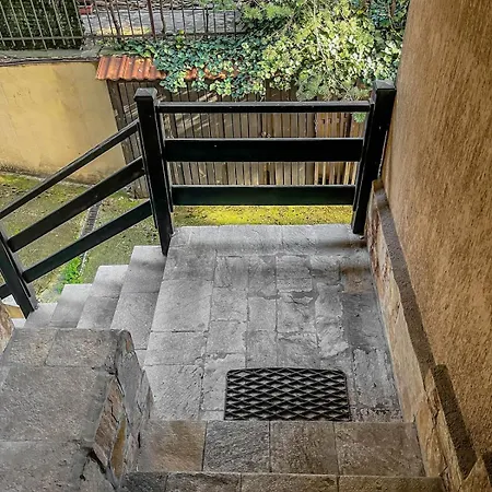 Fireplace Near Bus & Train Station *